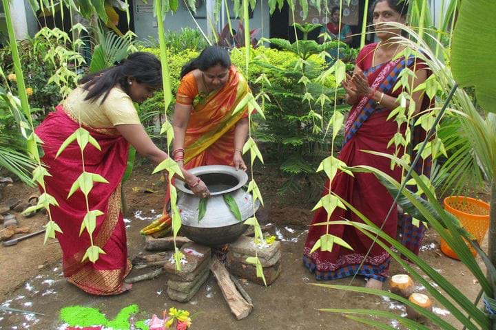 Women with a cooking pot