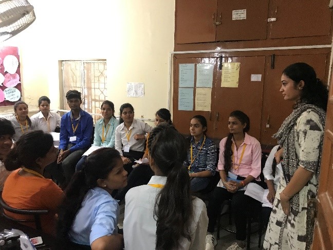 Classroom with teacher and students 