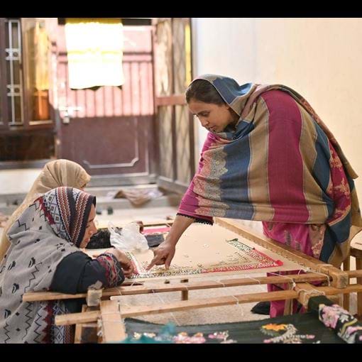 Livelihoods Pakistan Embroidering (1)
